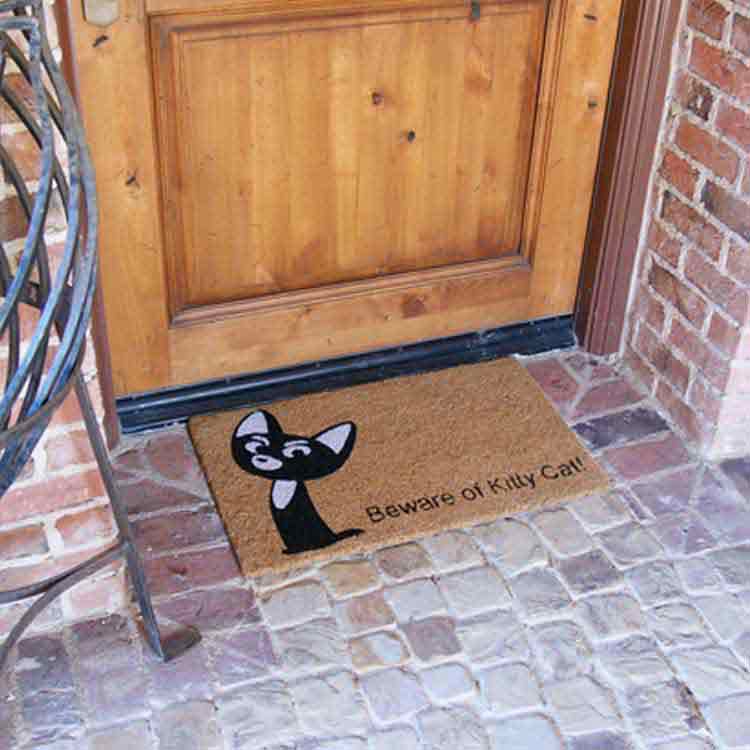 Beware_Kitty_Action1_Large Remind Guest that This is a Cat Friendly Family