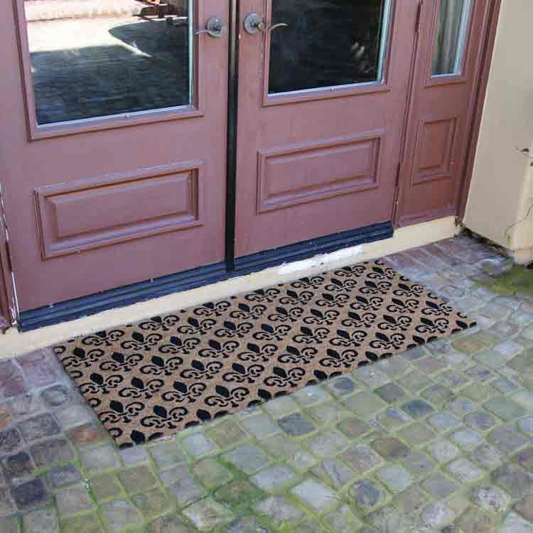 St.-Germaine-Fleur_Action_01_24x57_Large St. Germaine Fleur de Lis Doormat in front of door