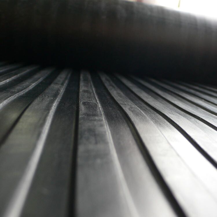 Corrugated_Wide_Rib_Texture_Shot1_Large Black in color Indoor/Outdoor Slip-Resistant Rubber Floor Runners