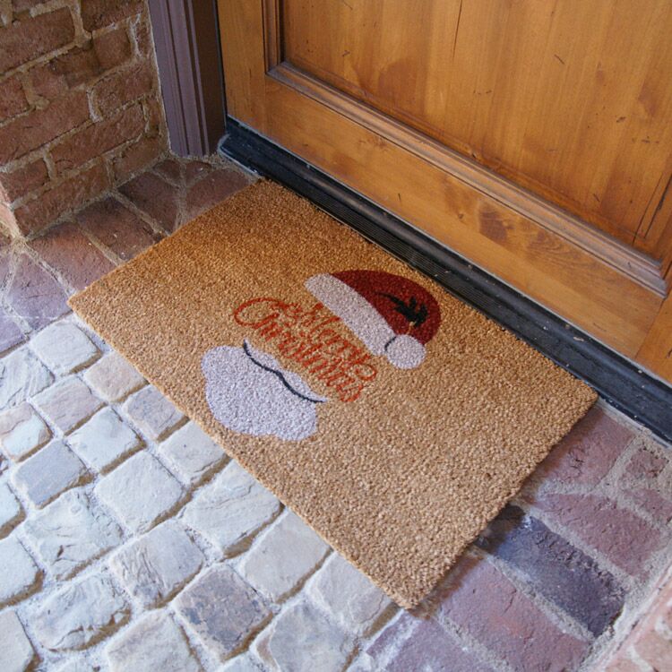 scottish-fraser-fir-with-bootscraper-01-action_Large Santa’s Favorite Outdoor Christmas Doormat