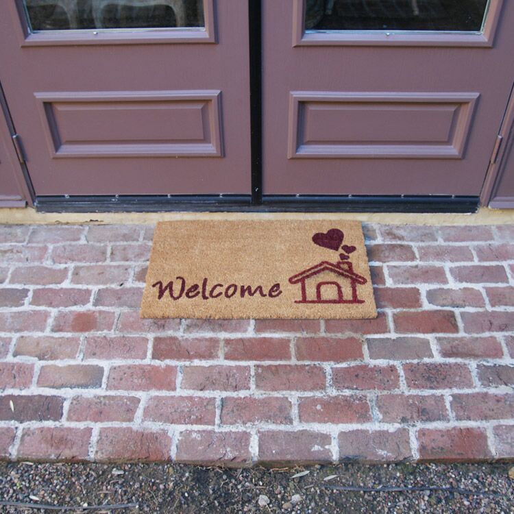 BurstingWithLove Action 03 750x750 1 Welcome mat with home sweet home picture