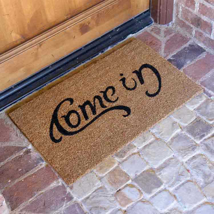 Come_In_Action3_Large Invite your Guests in with this Eco-Friendly Doormat