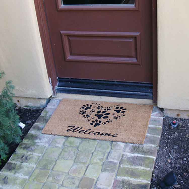 Adorable Doggie Door Mat Kit Heart Shaped Paws Welcome Doormat In Front of Door