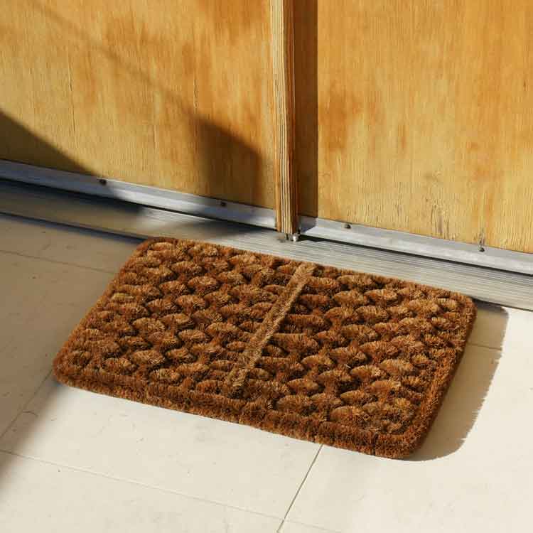 Shiraz-05-Action_Large Shiraz Coir Welcome Mat